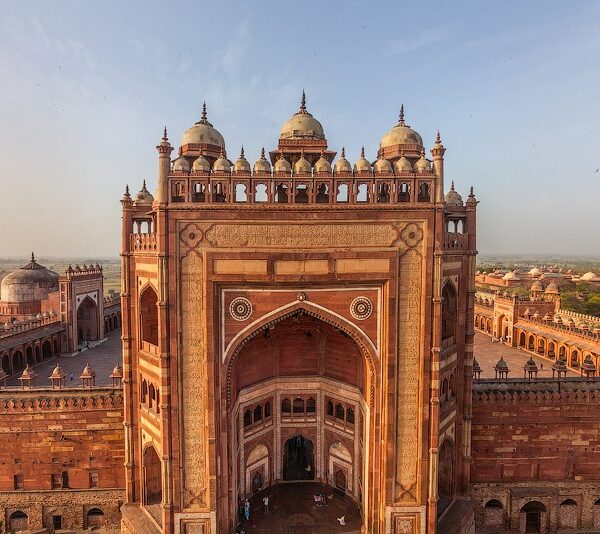 buland darwaza